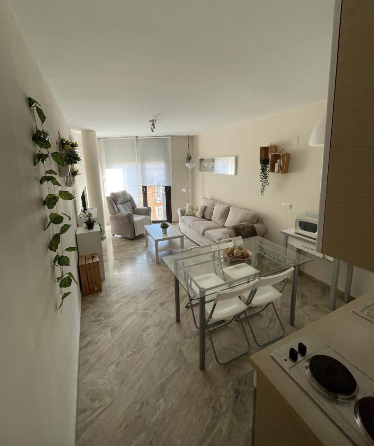 Luminoso Y Coqueto Apartamento En Málaga Buitenkant foto